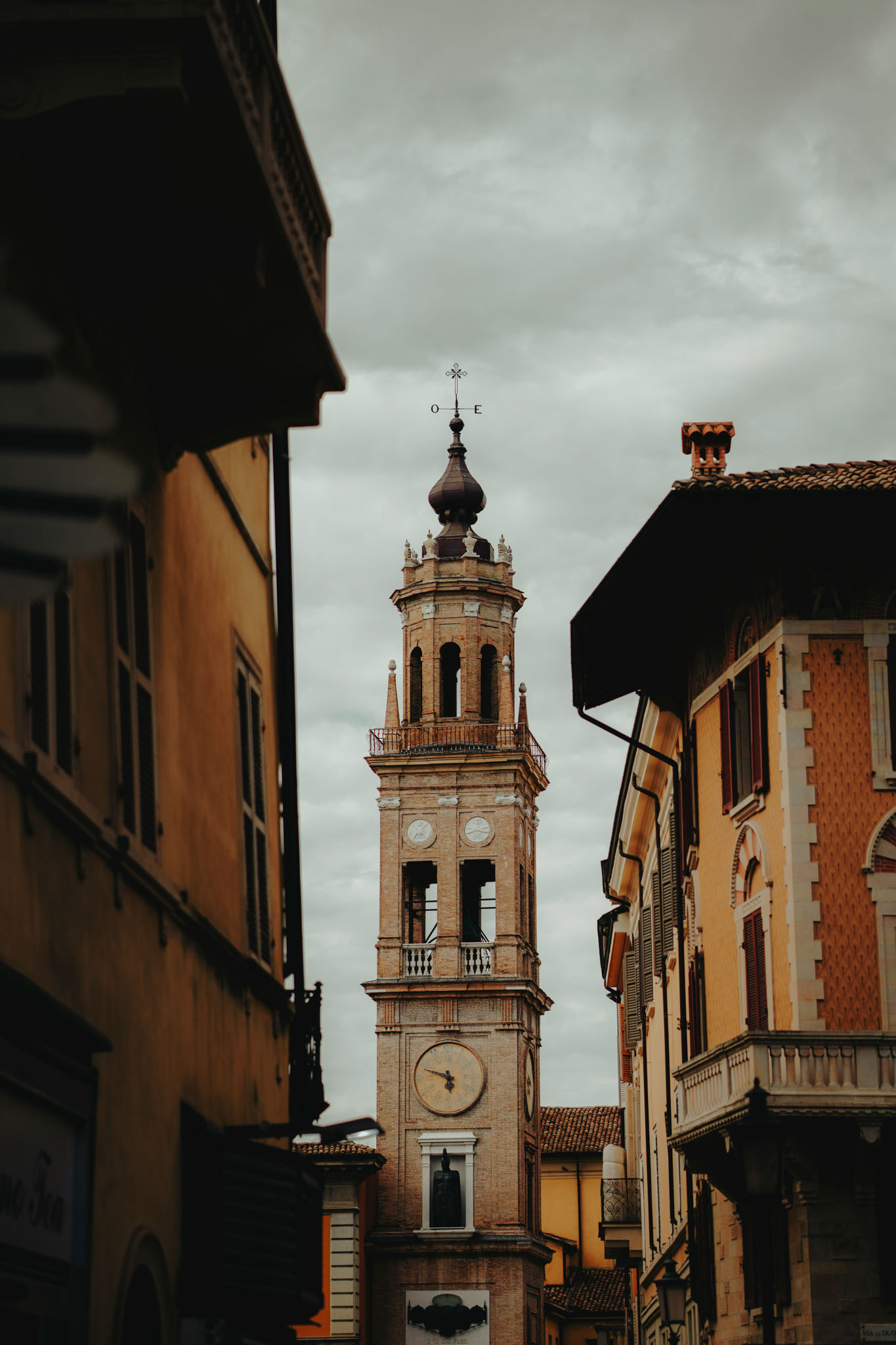 parma dima-dallacqua-mXZce6MiExM-unsplash.jpg