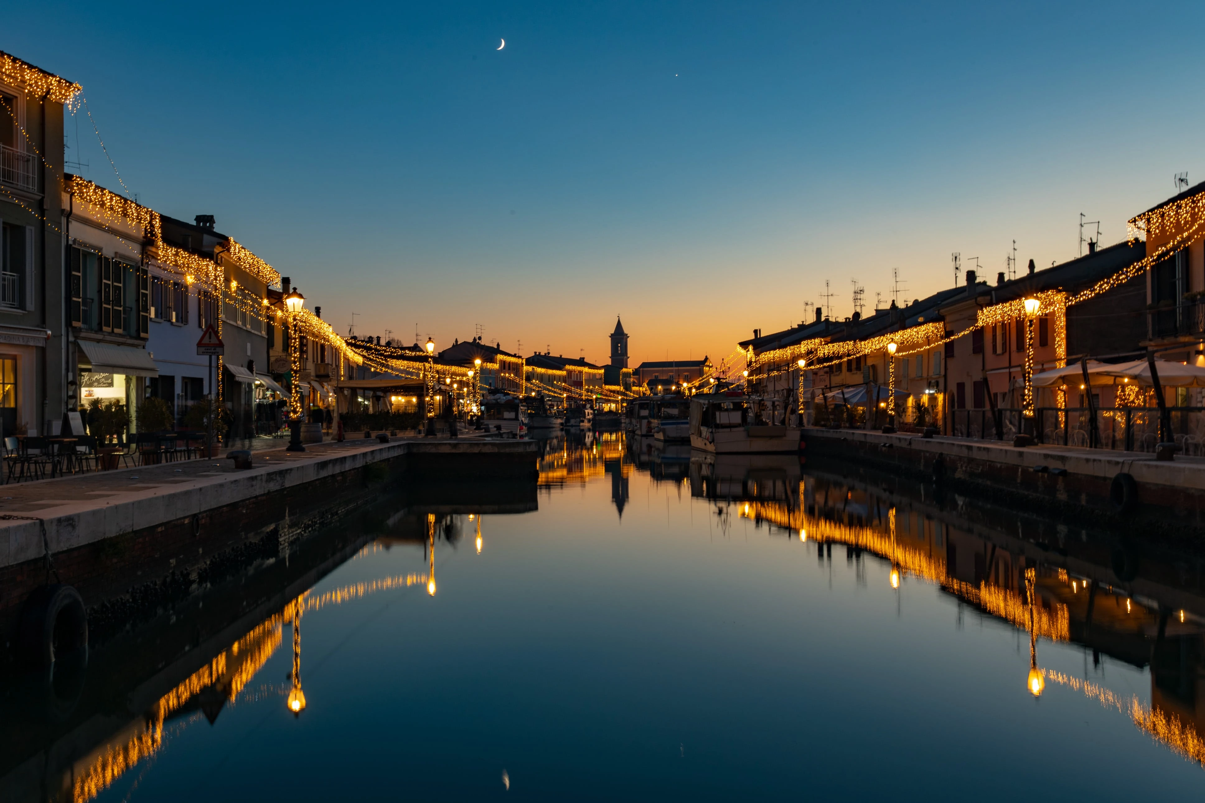 Cesenatico-(FC),-Porto-Canale-Natale,-Archivio-Comune-Cesenatico,-CC-BY-NC-SA-3.0-webp.webp