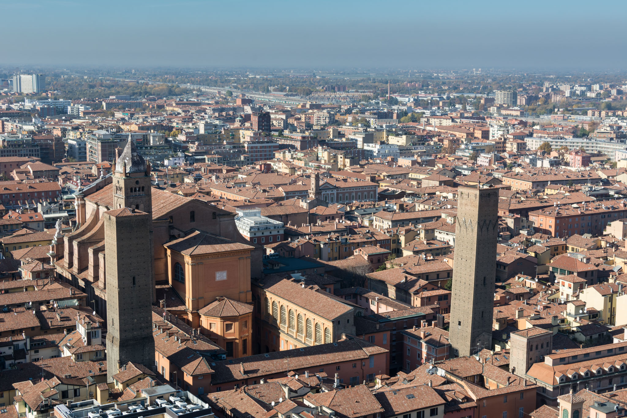 bologna-italy-cityscape-view-with-towers-2026-03-20-01-02-03-utc.jpg